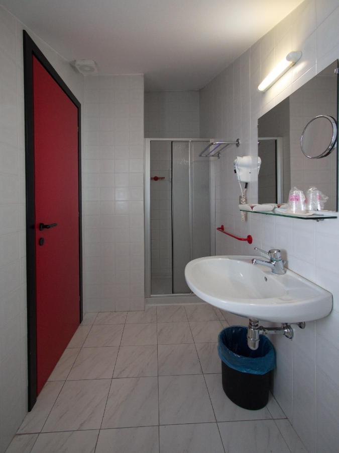 Hotel Versailles Colorno Kültér fotó